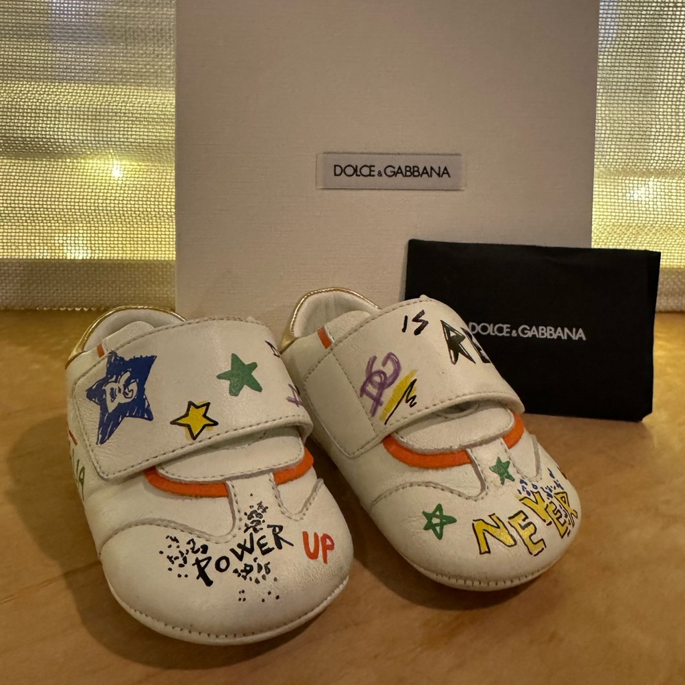 Dolce & Gabbana baby crib shoes